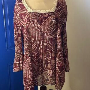 NICOLA Maroon and Cream Textured Blouse with Lace Trim